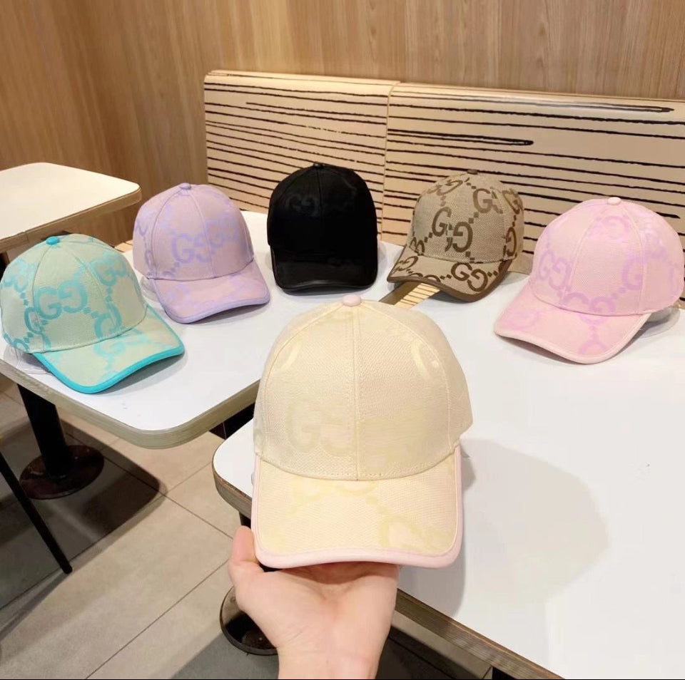 Gucci gg hat beige