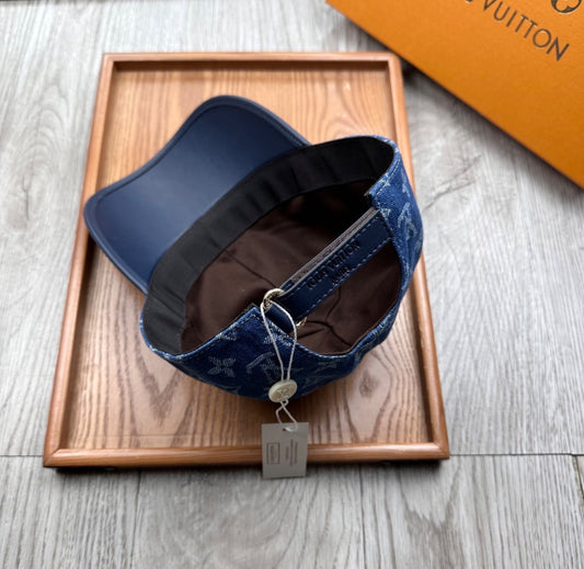 Gucci gg blue
