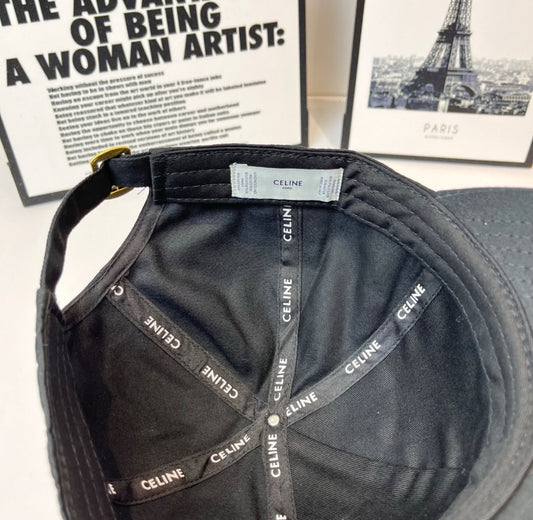 Céline hat classic black