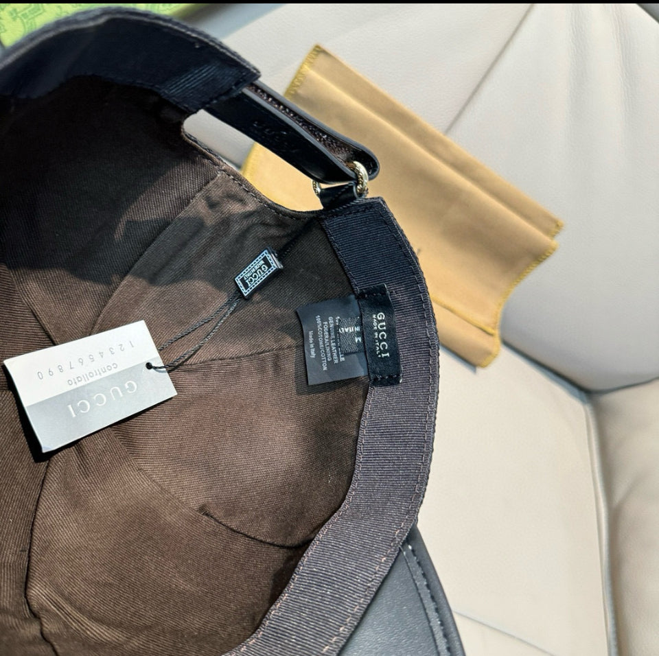 Gucci hat beige black