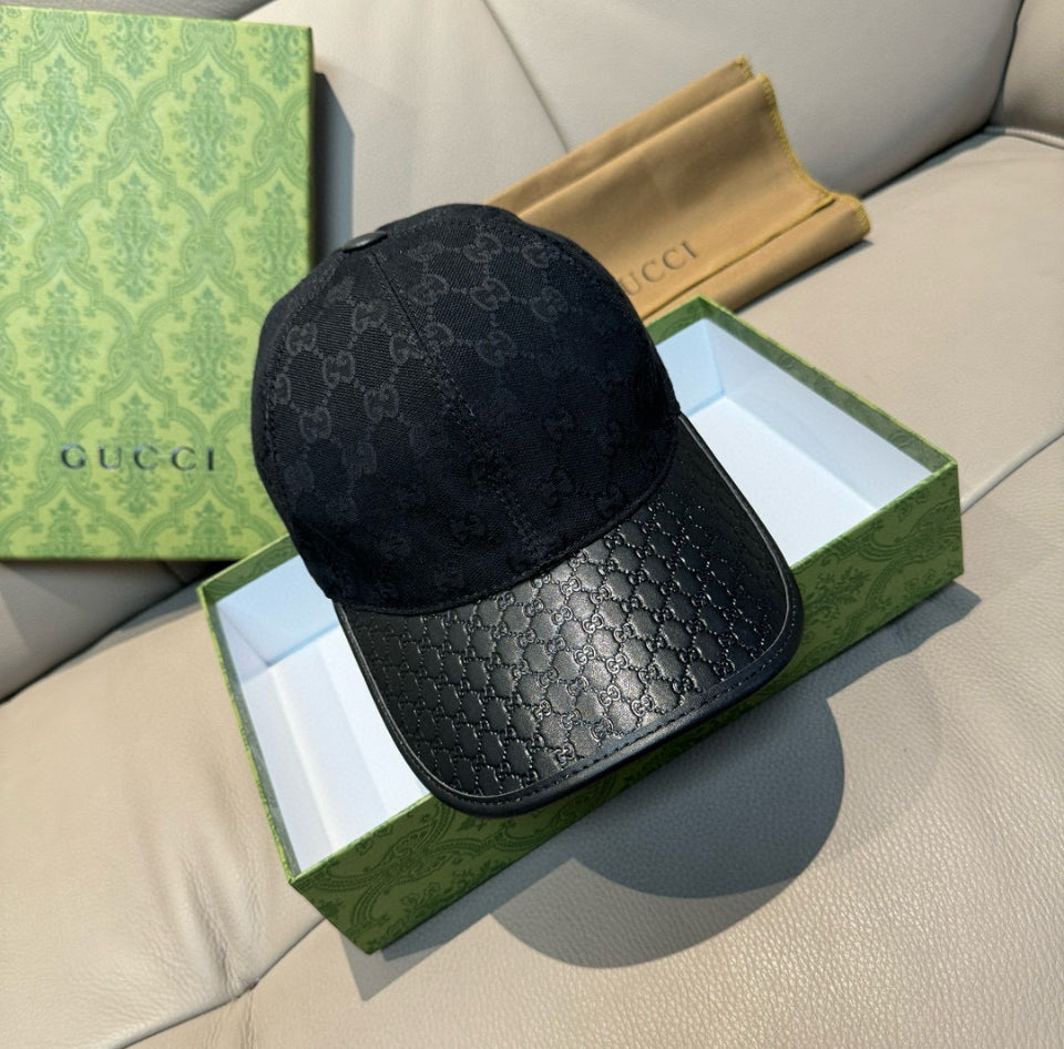 Gucci hat black