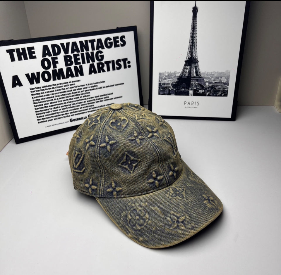 Lv old gray hologram hat