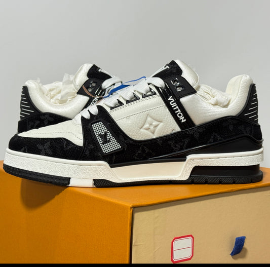Lv trainer classic black