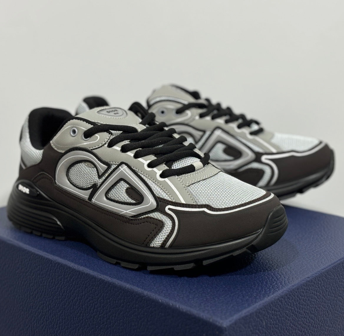 Dior b30 grey black white