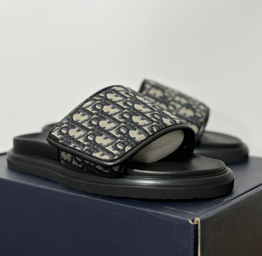 Dior slippers
