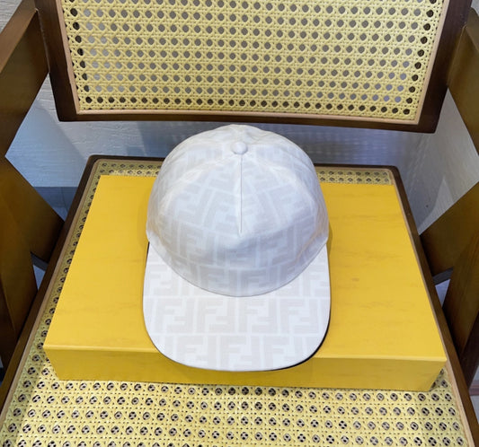 Fendi hat full white