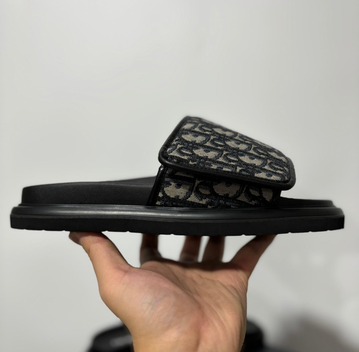 Dior slippers